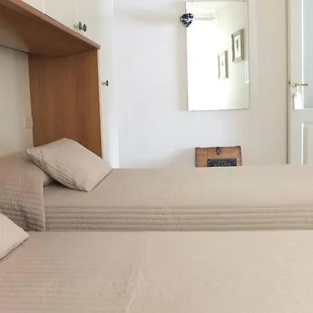 Maghy's House Apartment *